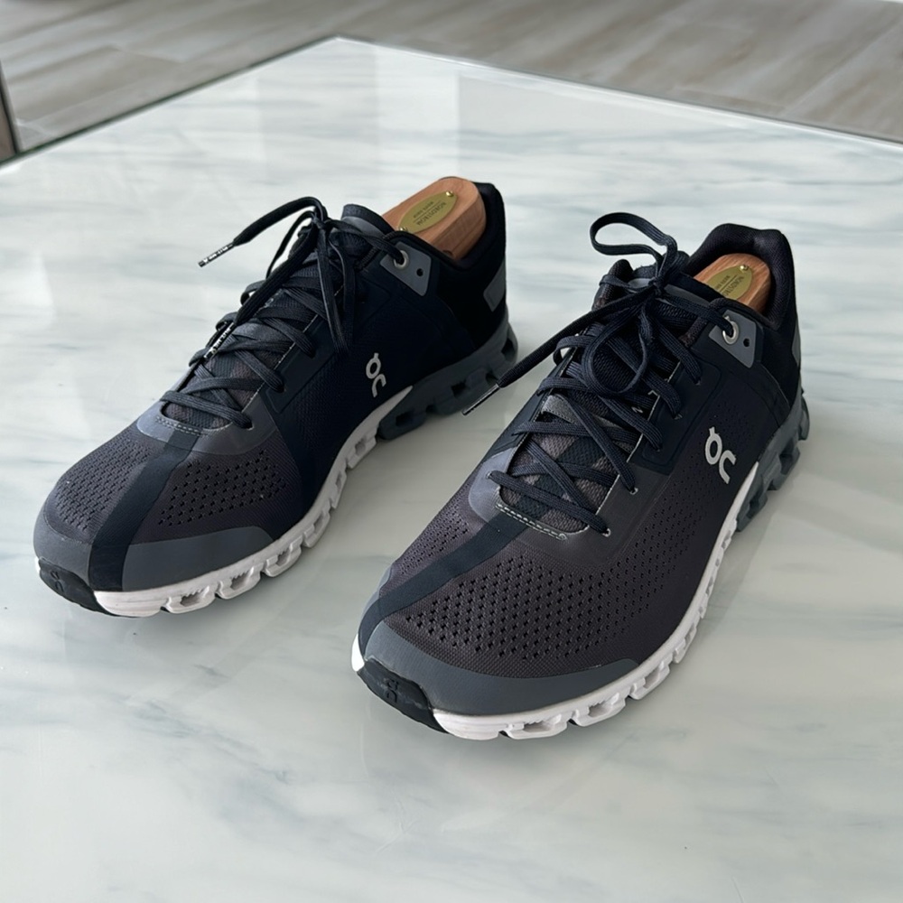 On Running Cloudtec Running Sneakers Size 10